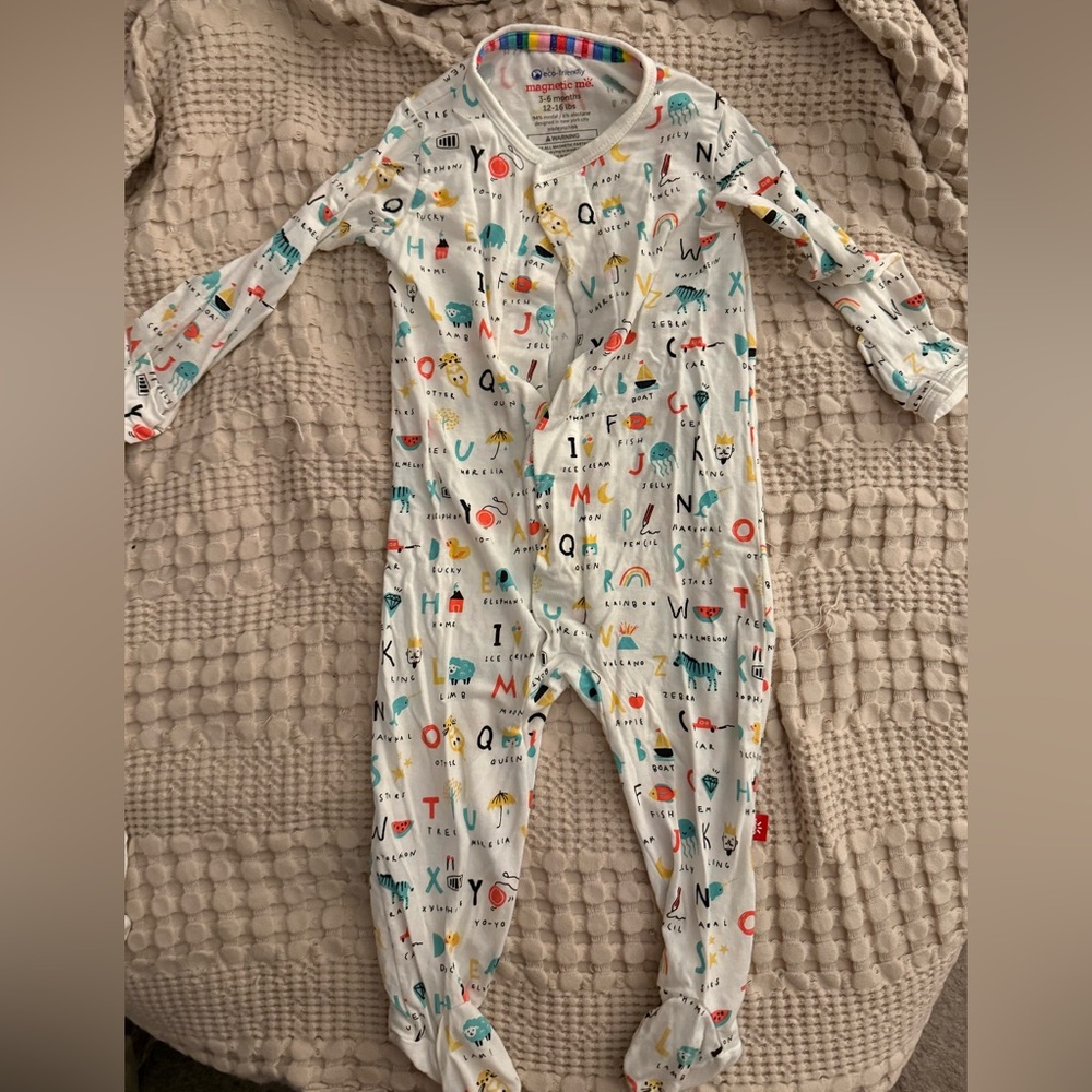Magnetic Me Footed Onesie EUC Alphabet Print 3-6mo